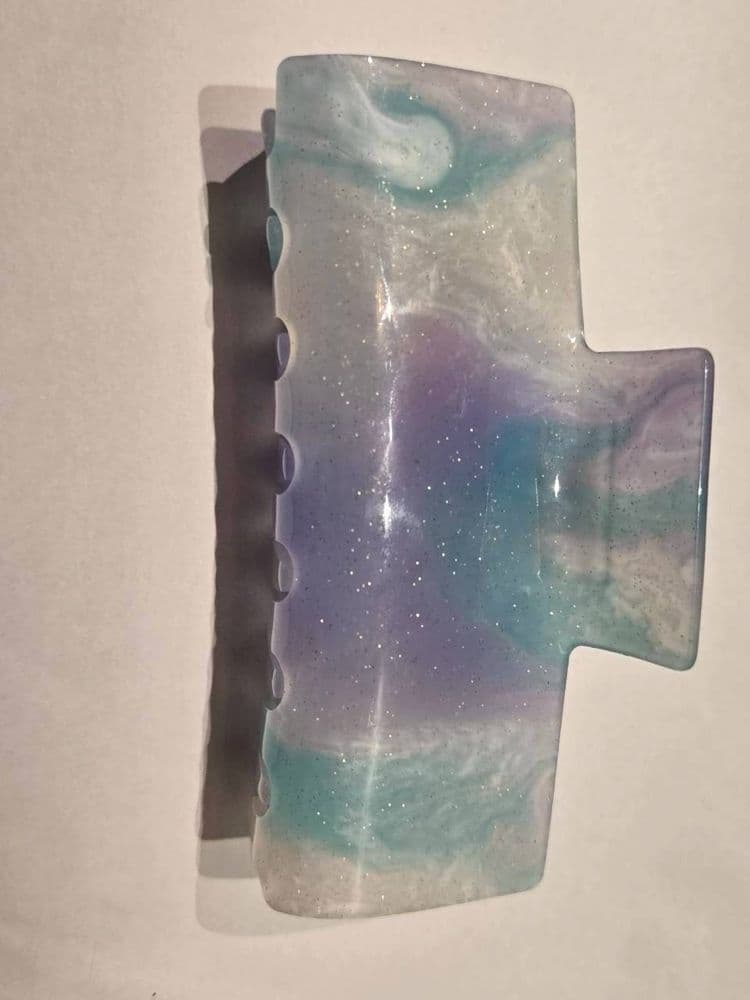 Large multi-colored swirled glitter resin hair claw clip